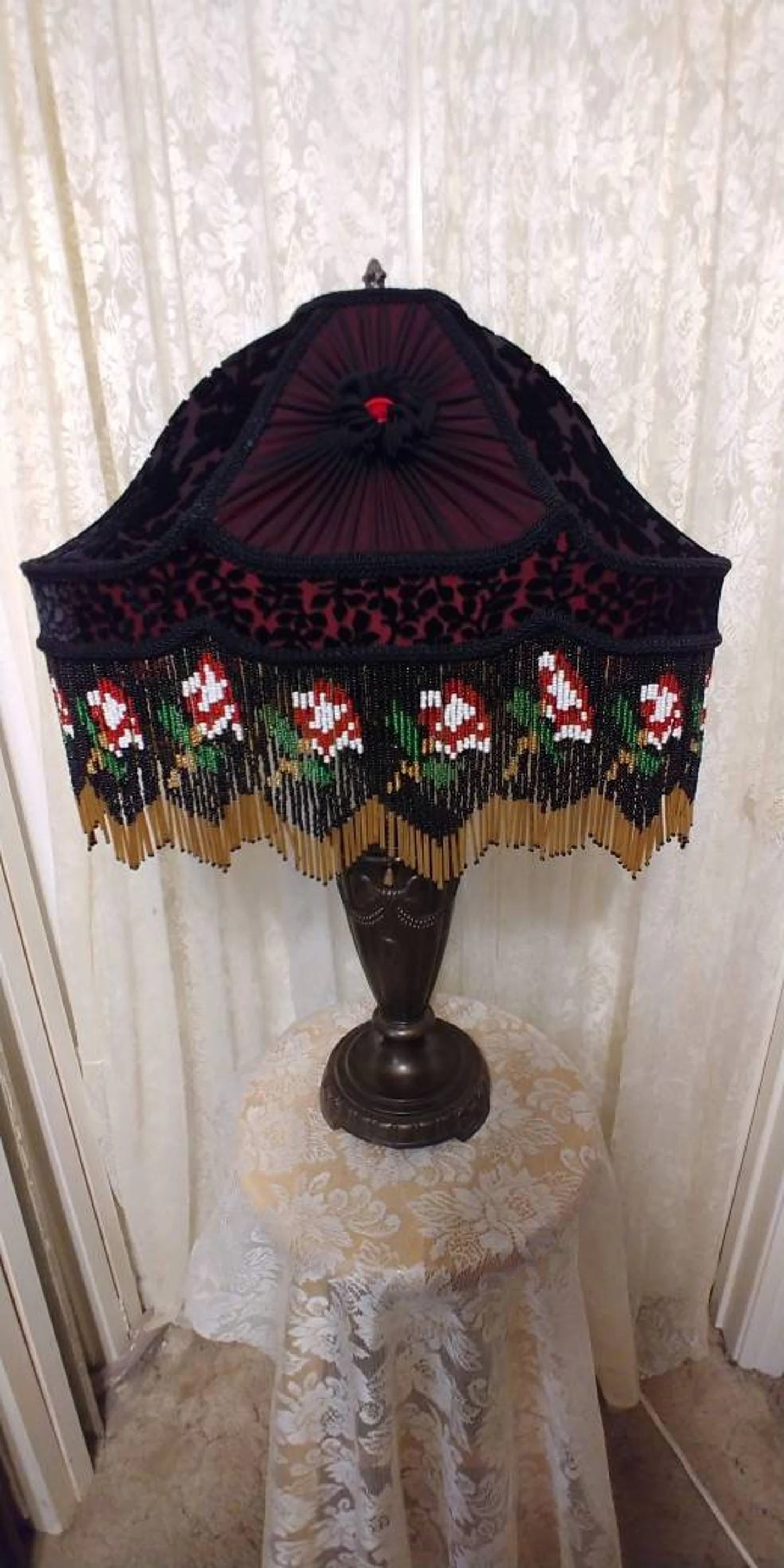 Red Roses Glass Bead Fringe on Victorian Style Table Lamp